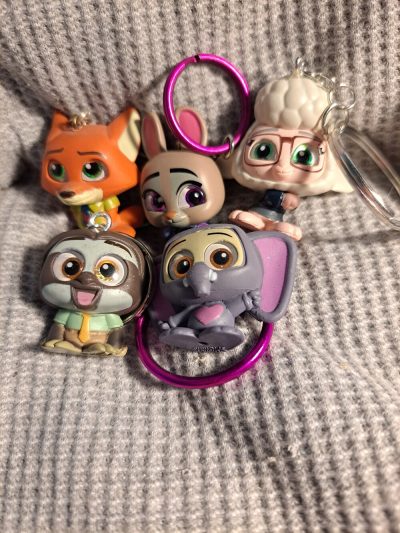 Doorables Zootopia Keychains